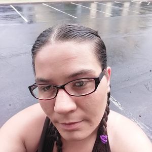 Meet your Posher, Lesley